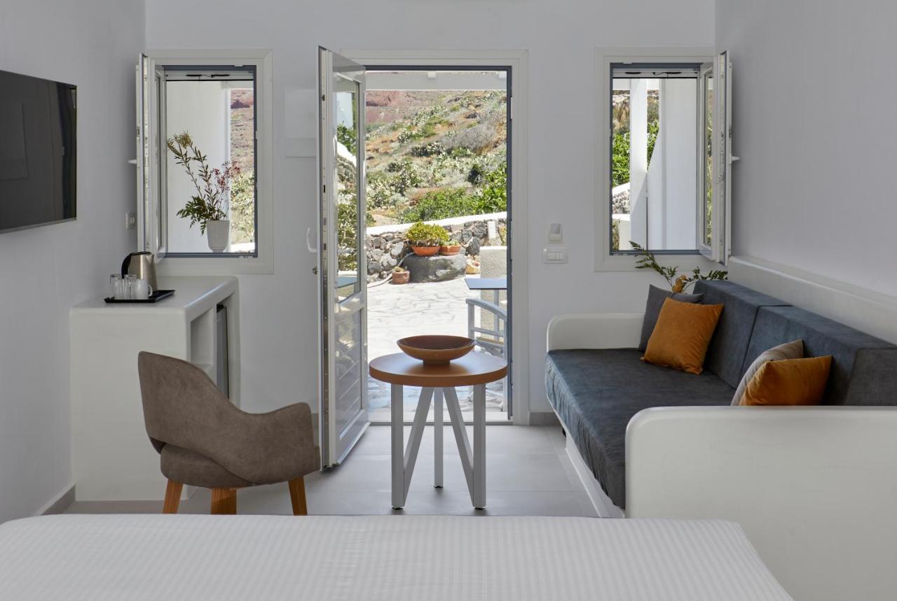 Anchor Suites Oia  Exterior photo